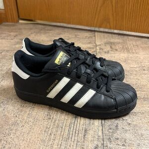Adidas Superstar Black with White Sneakers Youth Size 5.5/ Women’s 7.5